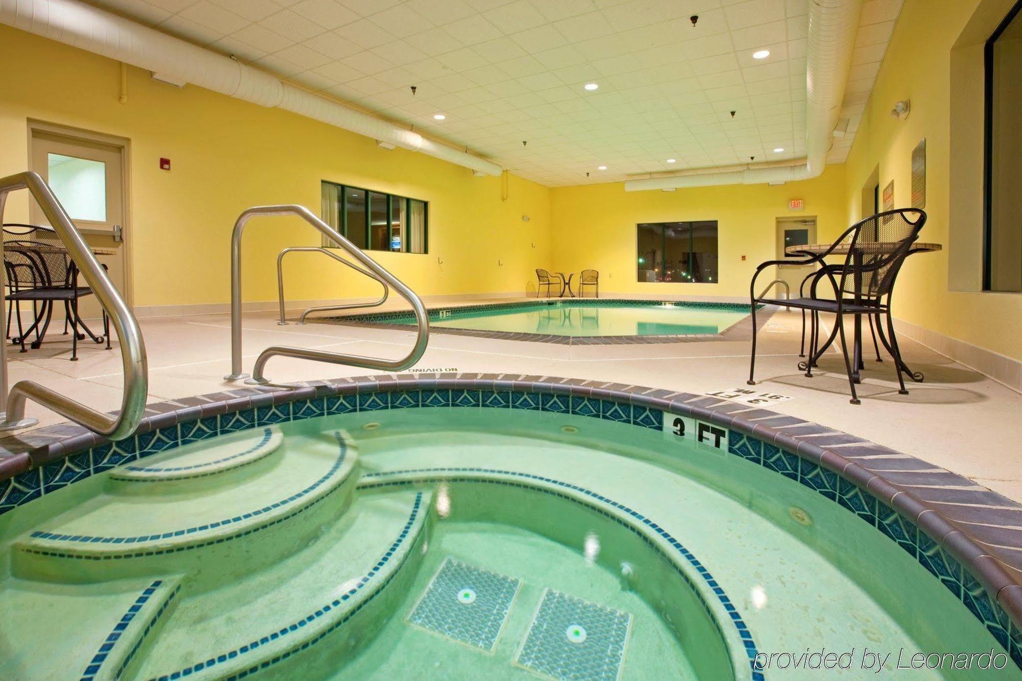 Holiday Inn Express Hotel & Suites Murray By Ihg Exteriör bild